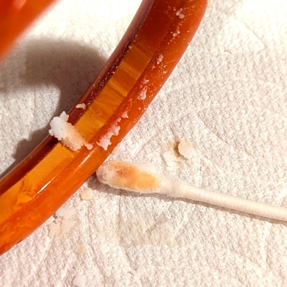 Vintage Rare Mandarin Orange Carved Bakelite Bangle Bracelet - Picture 3 of 12